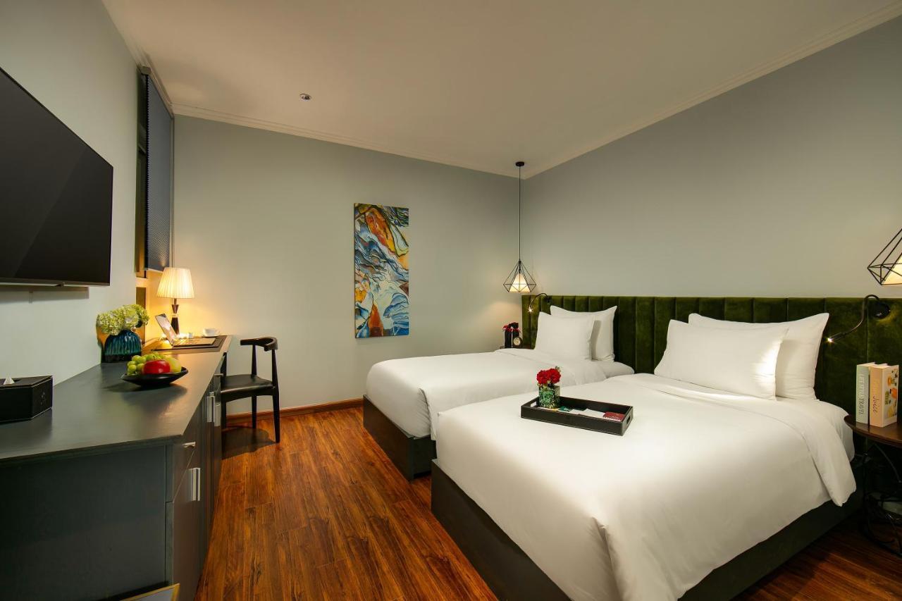 La Mejor & Sky Bar Hotel 4*