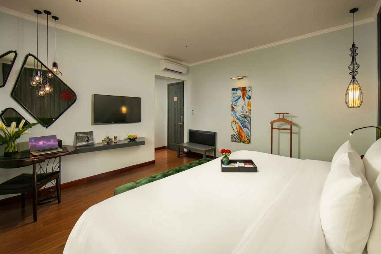 La Mejor & Sky Bar 4* Hanoi