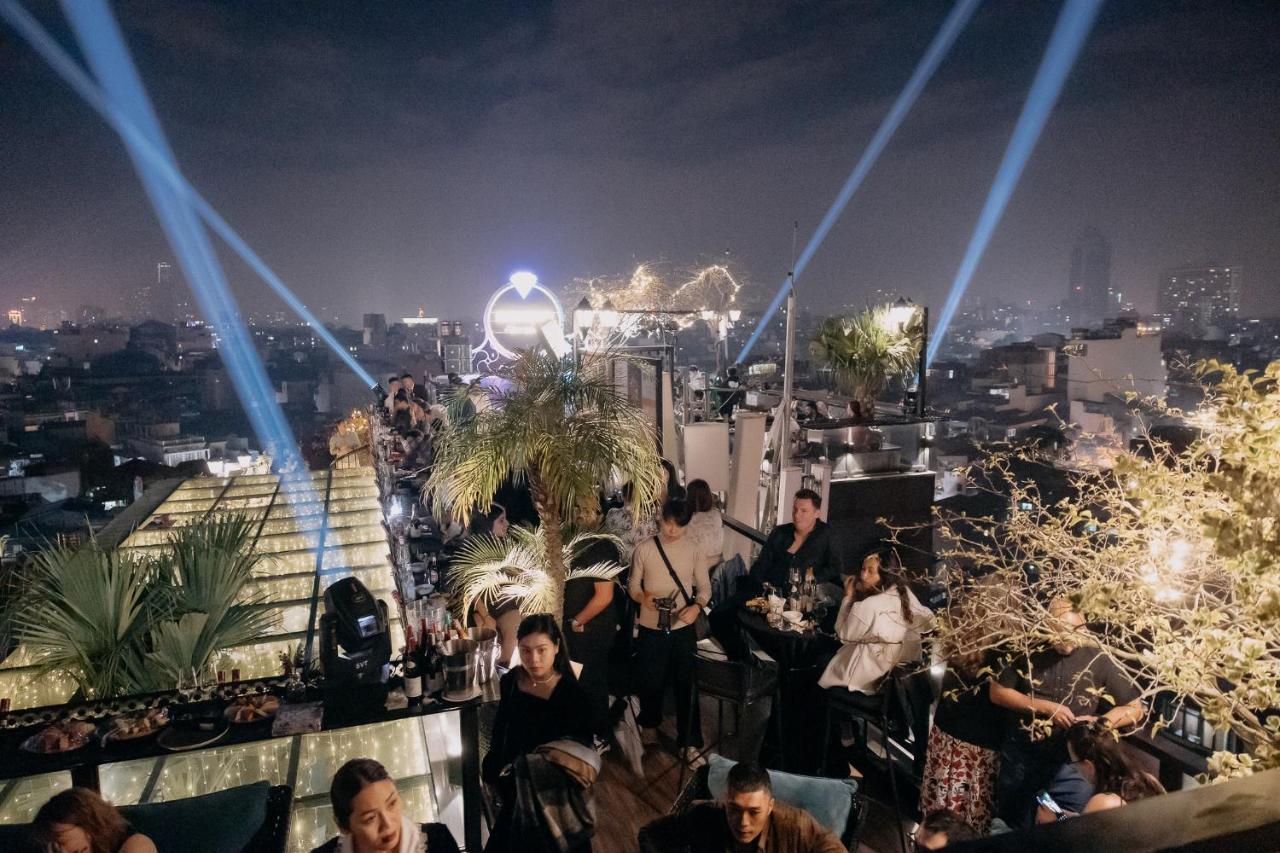 La Mejor & Sky Bar Hotel Hanoi